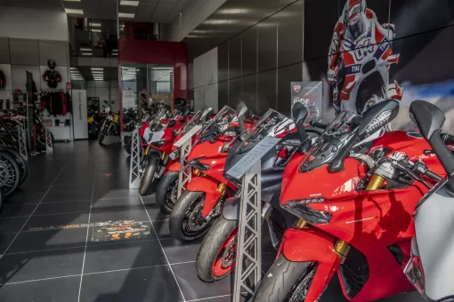 blade-ducati-oxford-3.jpg