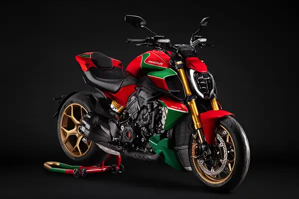 Ducati Diavel V4 RS 100 — Collezione 100 | Blade Ducati Ducati Diavel V4 RS 100 Collezione 100 limited edition 900 Replica TT livery centenary