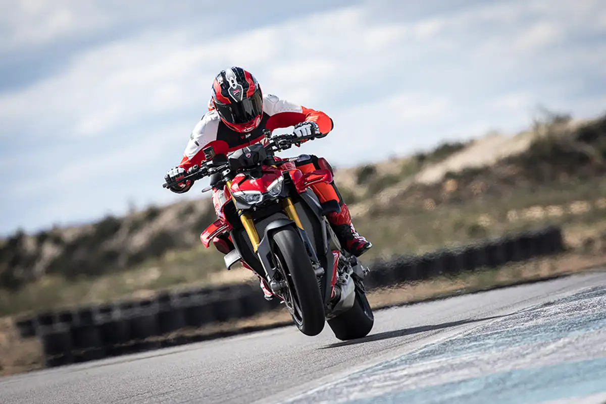 Ducati Streetfighter V4 S — detail shot