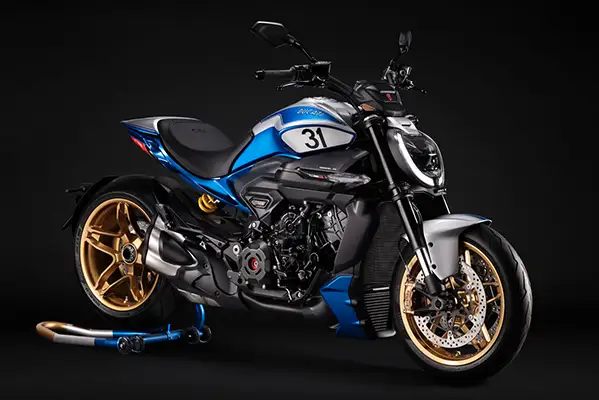 Ducati XDiavel V4 100 — Collezione 100 | Blade Ducati Ducati XDiavel V4 100 Collezione 100 limited edition California Hot Rod Daytona livery centenary